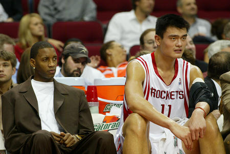 表面看与之 表面看与之