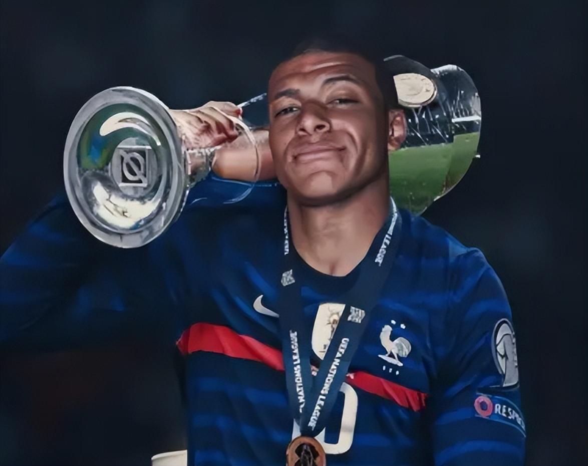 临近世界杯 临近世界杯
